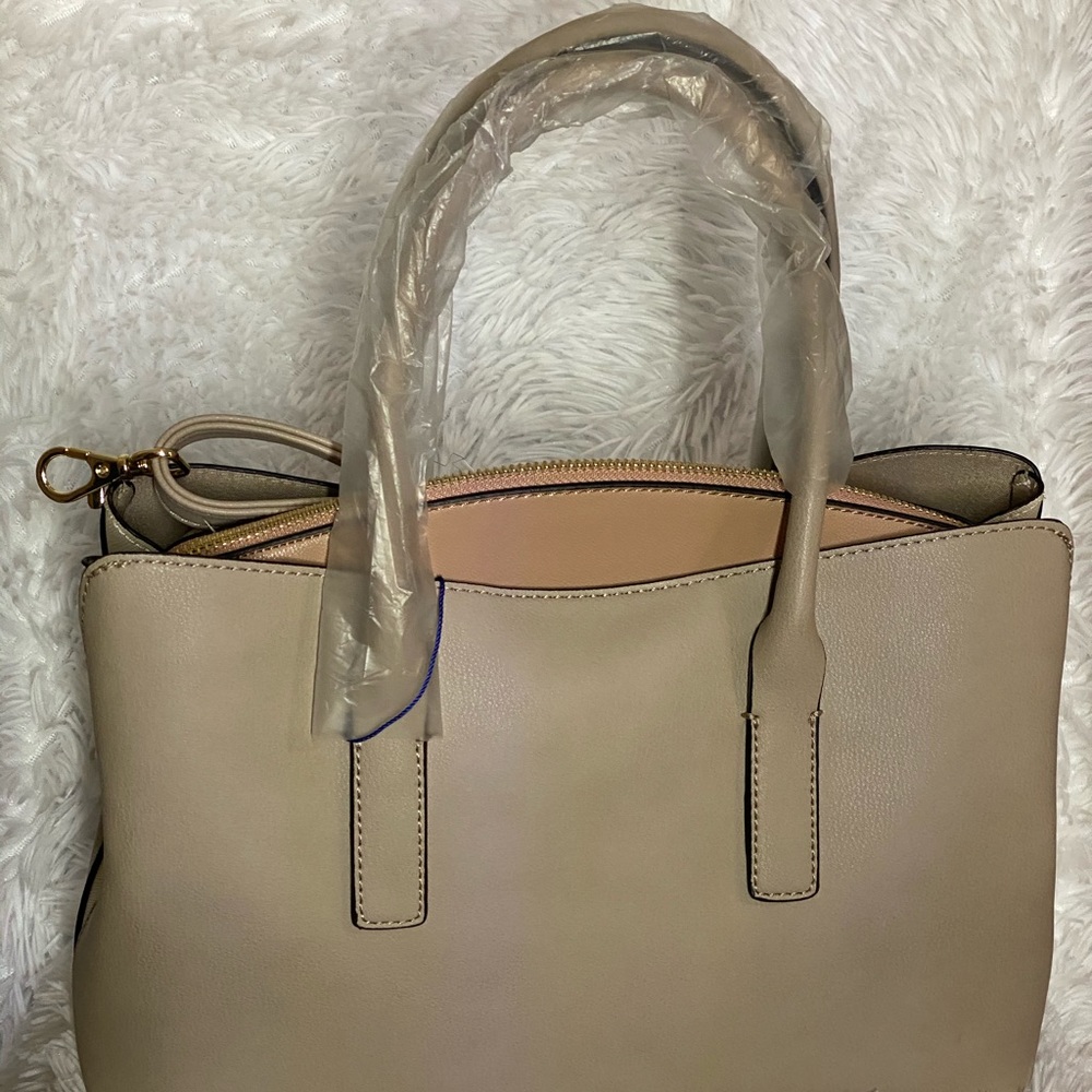 Call it Spring- Granddame -New with tags - Picture 3 of 11